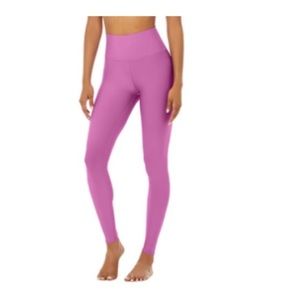 ALO 7/8 Yoga Shiny Electric Lilac Pink Leggings Pants Size M EUC
